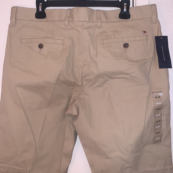 New Tommy Hilfiger Tailored Fit Chino Pant - Picture 11 of 16